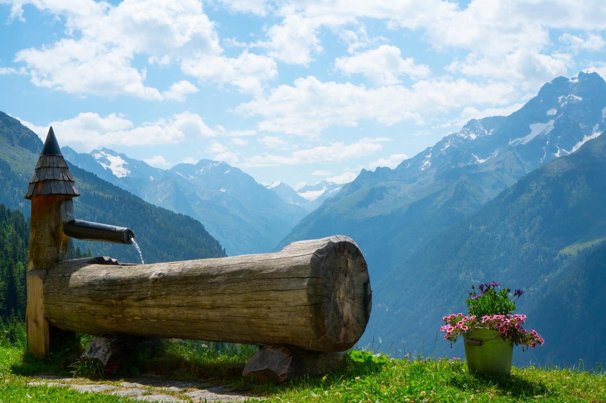 Apart Knabl Sankt Leonhard im Pitztal Oda fotoğraf